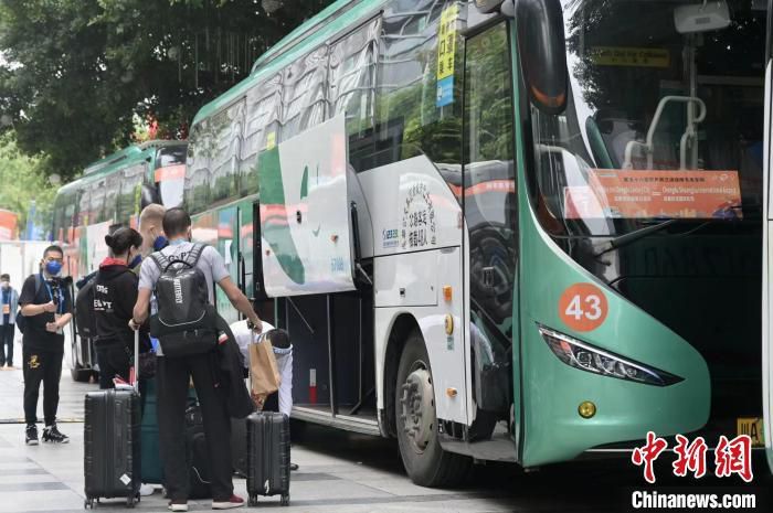 第十四届香港亚洲电影节今晚举行开幕式，众多香港电影节亮相助阵